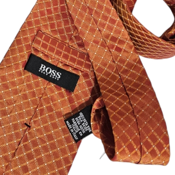 HUGO BOSS Orange Geometric Silk DESIGNER Tie ITALY - Picture 2 of 4
